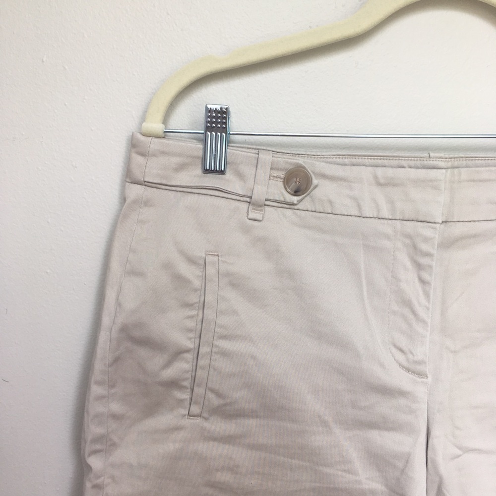 LOFT ~ khaki shorts